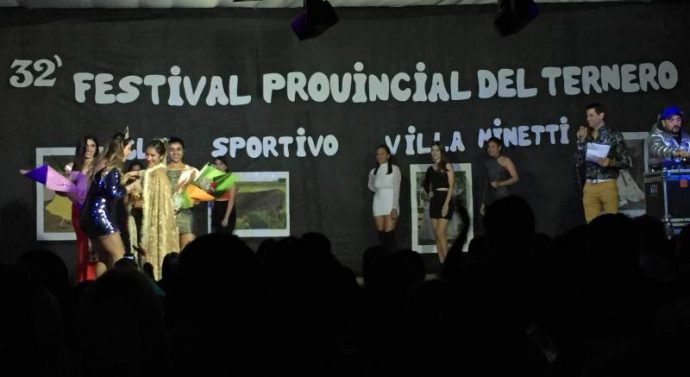 Villa Minetti: Ana Miscovich es la nueva soberana del Festival Provincial del Ternero