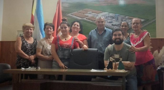 Asociación de Rescate de la Cultura Forestal se reunió con el Presidente Comunal Roque Chávez